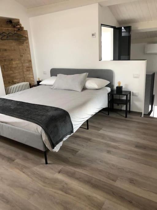#Civico53 Una Piccola Suite Con Ogni Comfort ซัน เบเนเดตโต เดล ตรอนโต ภายนอก รูปภาพ